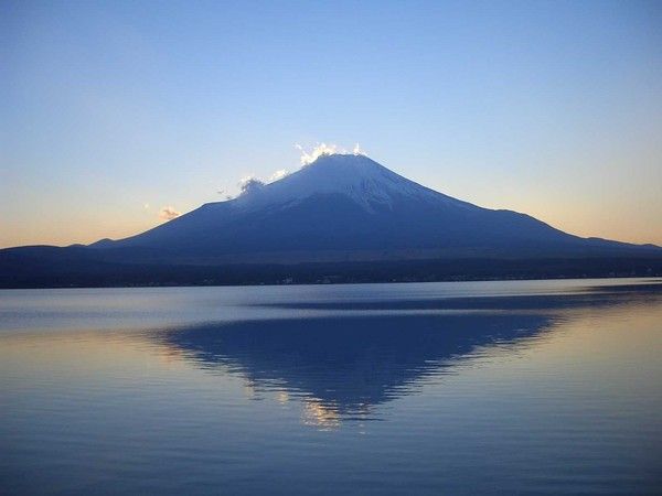 FOND D ECRAN VOLCAN 